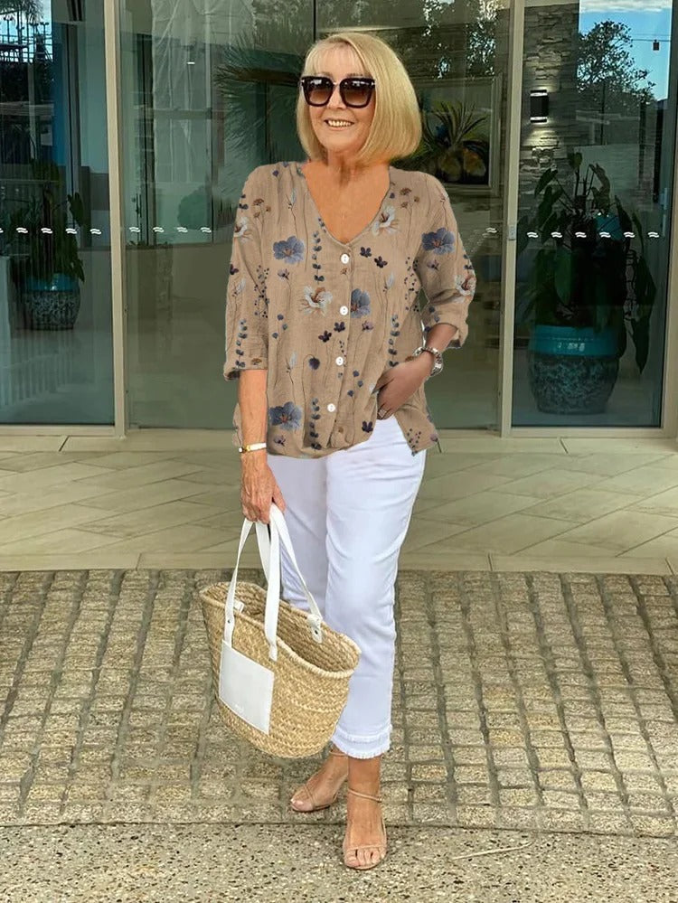 Anora – Elegant Floral Blouse
