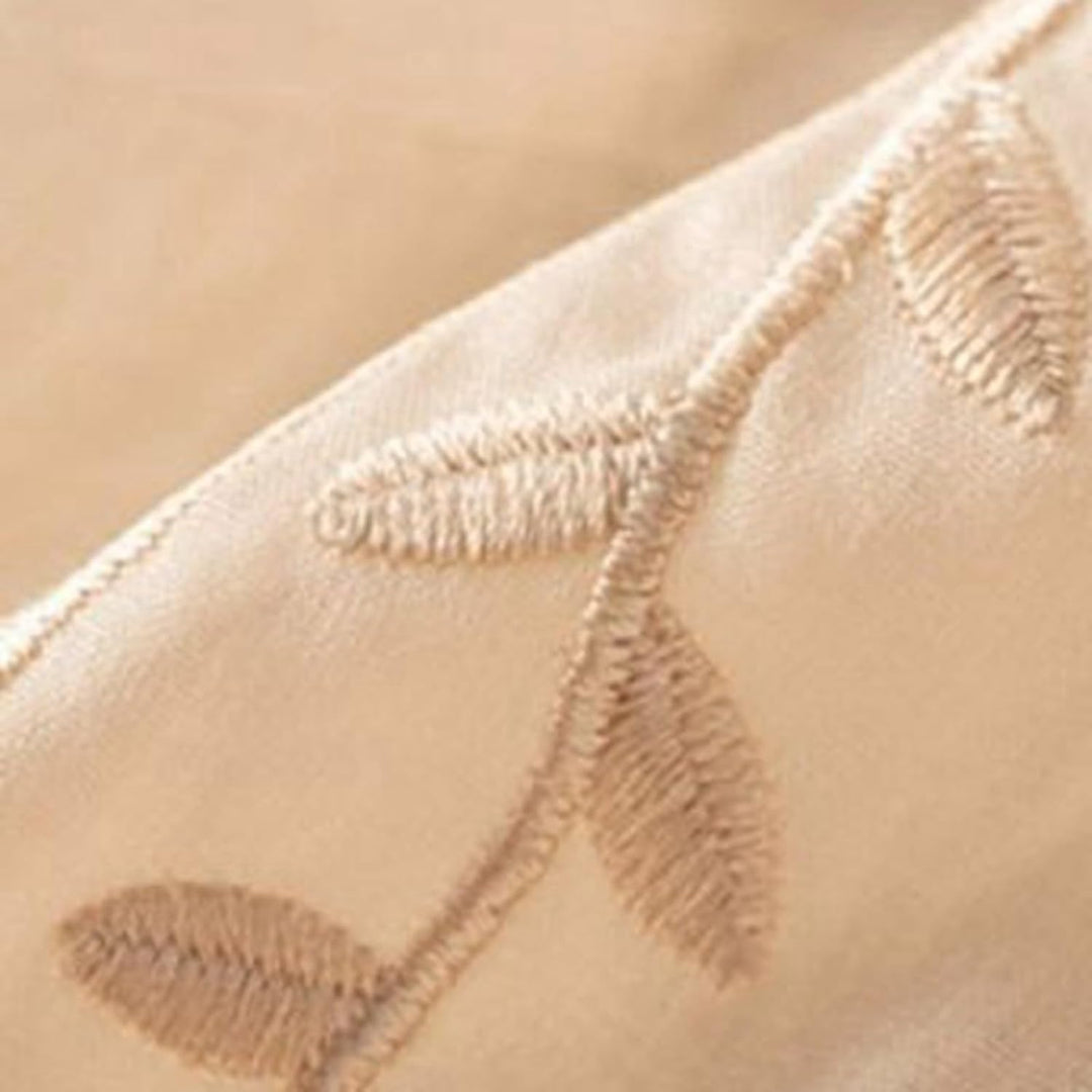 Claire’s | Conscious Embroidered Blouse
