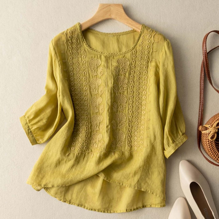 Claire’s | Conscious Embroidered Blouse