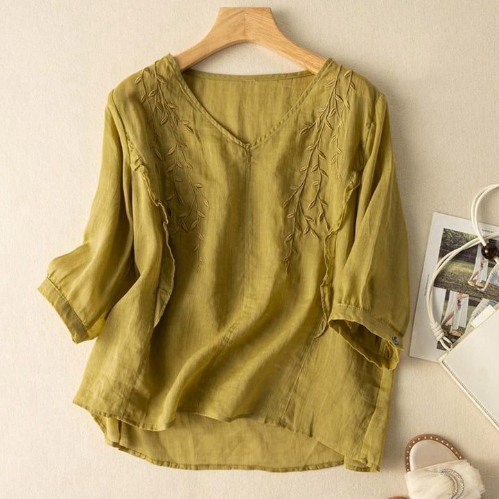 Claire’s | Conscious Embroidered Blouse