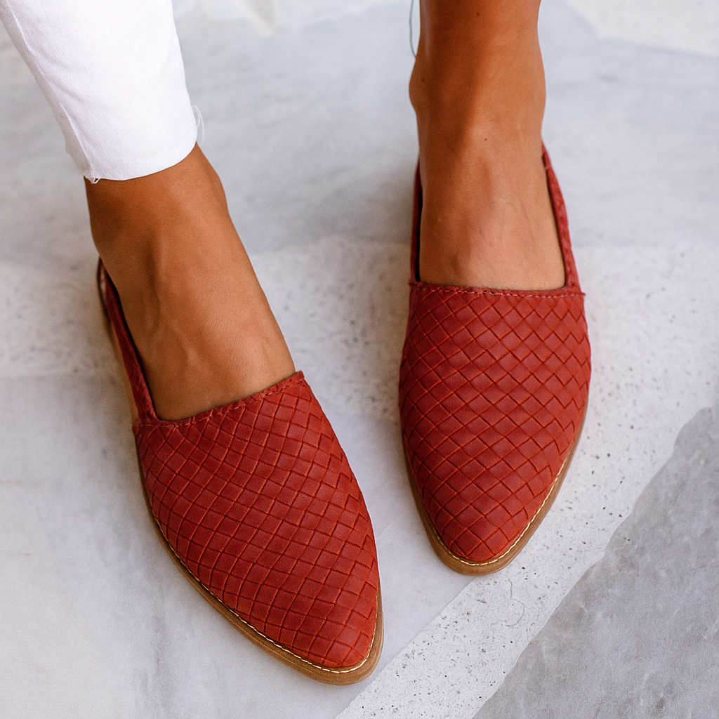 LUNA | ORTHOPAEDIC SHOES WITH CLASSIC COMFORT