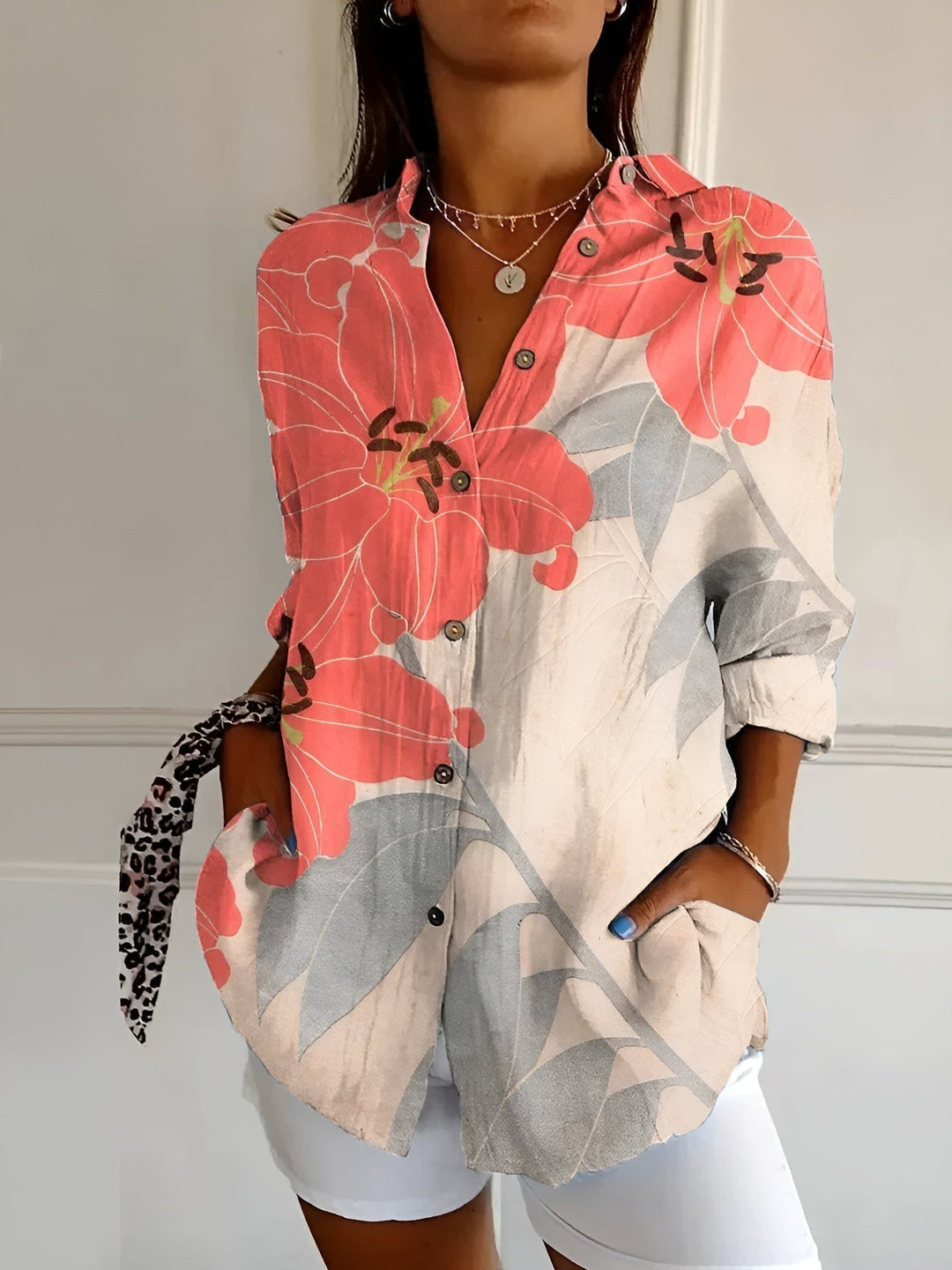 WILLOW | FLOWING BUTTON-UP BLOUSE WITH ELEGANT TUMMY COVERAGE
